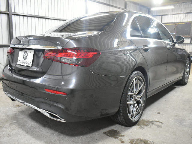 メルセデス・ベンツ Eクラス   千葉県の詳細画像 その3