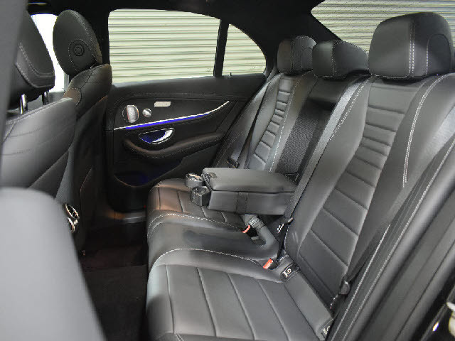 メルセデス・ベンツ Eクラス   千葉県の詳細画像 その9