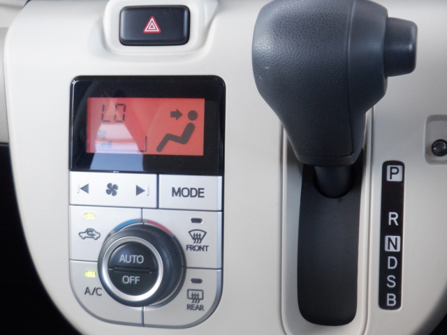 ダイハツ ムーヴキャンバス   千葉県の詳細画像 その9