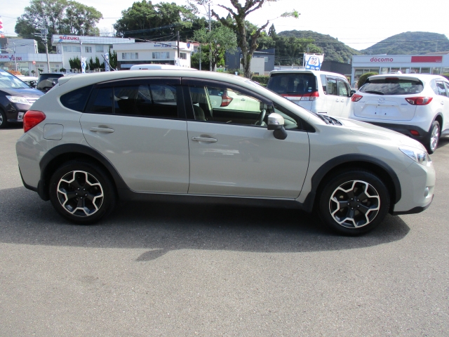 スバル XV   長崎県の詳細画像 その4