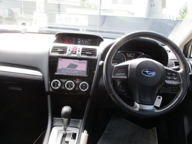 スバル XV   長崎県の詳細画像 その7
