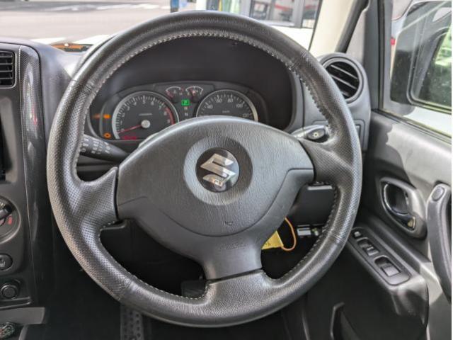 スズキ ジムニー   香川県の詳細画像 その4