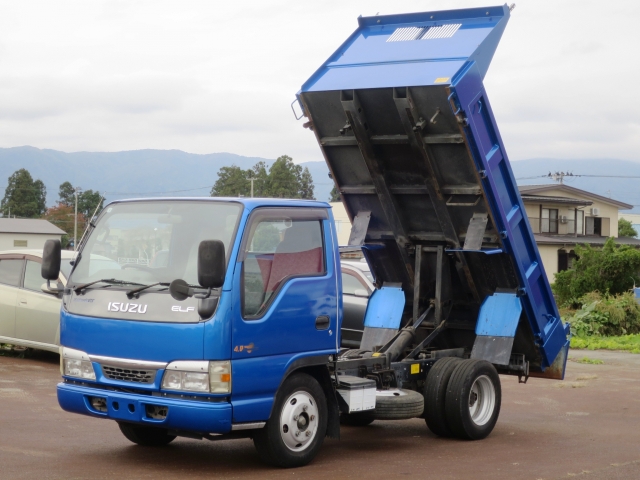 いすゞ&nbsp;エルフ&nbsp;&nbsp;&nbsp;山形県