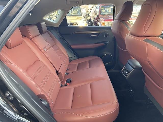 レクサス NX 200t Iパッケージ  埼玉県の詳細画像 その8