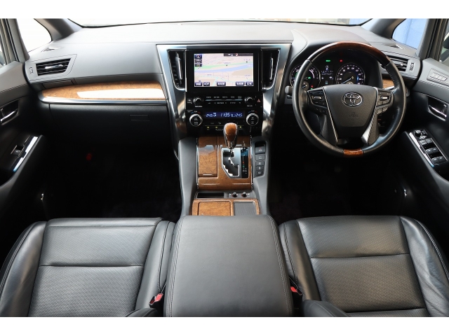 トヨタ アルファードハイブリッド   神奈川県の詳細画像 その2