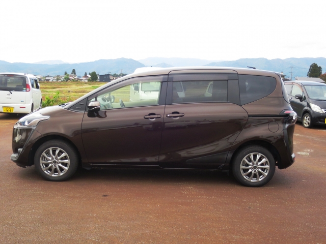 トヨタ シエンタ   山形県の詳細画像 その5