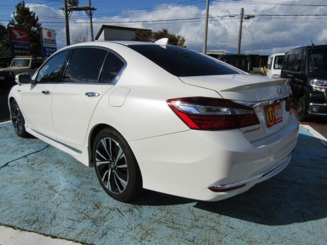 ホンダ アコードハイブリッド   新潟県の詳細画像 その9