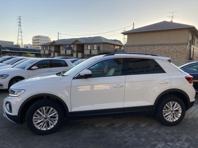 フォルクスワーゲン T-Roc TSI アクティブ  愛媛県の詳細画像 その9
