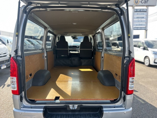 トヨタ レジアスエース   福岡県の詳細画像 その6