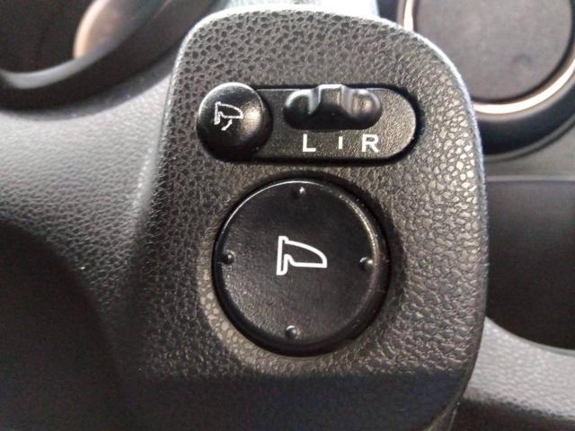 ホンダ フィット 1.3 シーズ  新潟県の詳細画像 その7