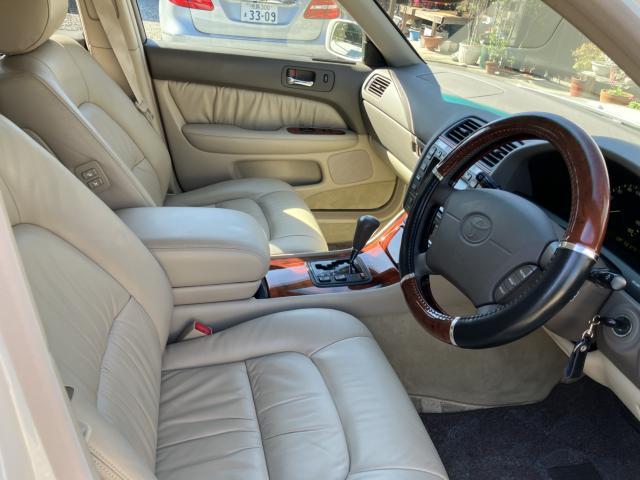 トヨタ セルシオ 4.0 C仕様  徳島県の詳細画像 その3