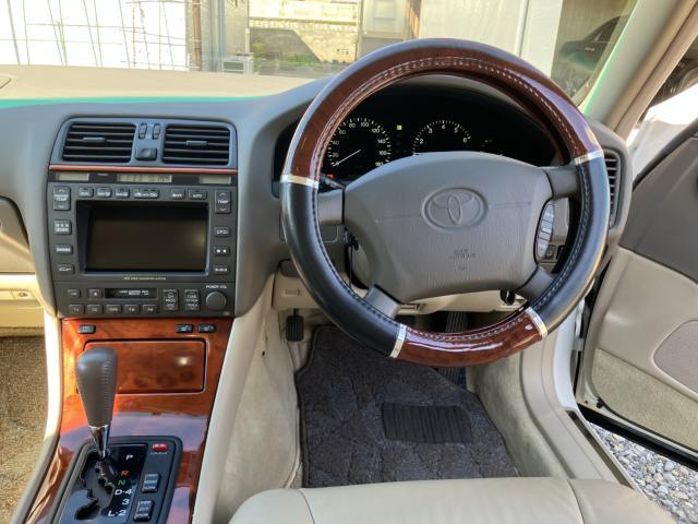 トヨタ セルシオ 4.0 C仕様  徳島県の詳細画像 その4