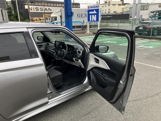 スズキ スイフト   大阪府の詳細画像 その9