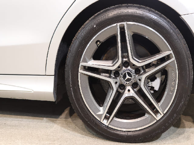 メルセデス・ベンツ Cクラス   東京都の詳細画像 その8