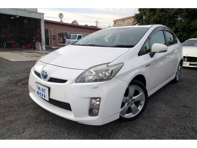 トヨタ プリウス 1.8 S ツーリングセレクション  神奈川県