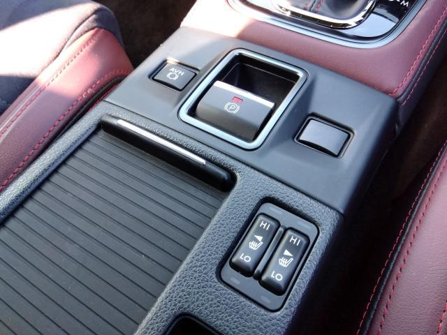 スバル WRX S4   埼玉県の詳細画像 その7