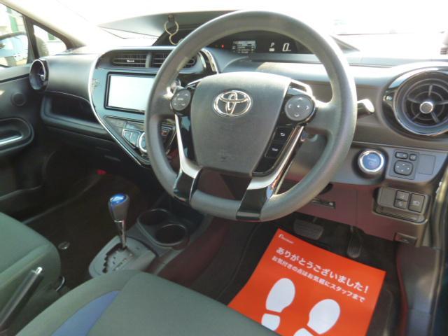 トヨタ&nbsp;アクア&nbsp;1.5 S&nbsp;&nbsp;徳島県の詳細画像&nbsp;その3
