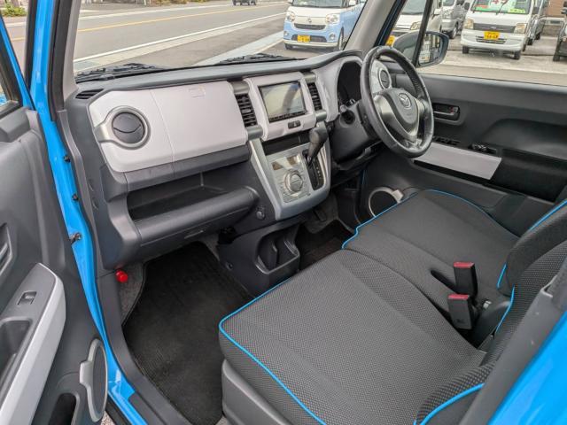 マツダ フレアクロスオーバー   高知県の詳細画像 その9