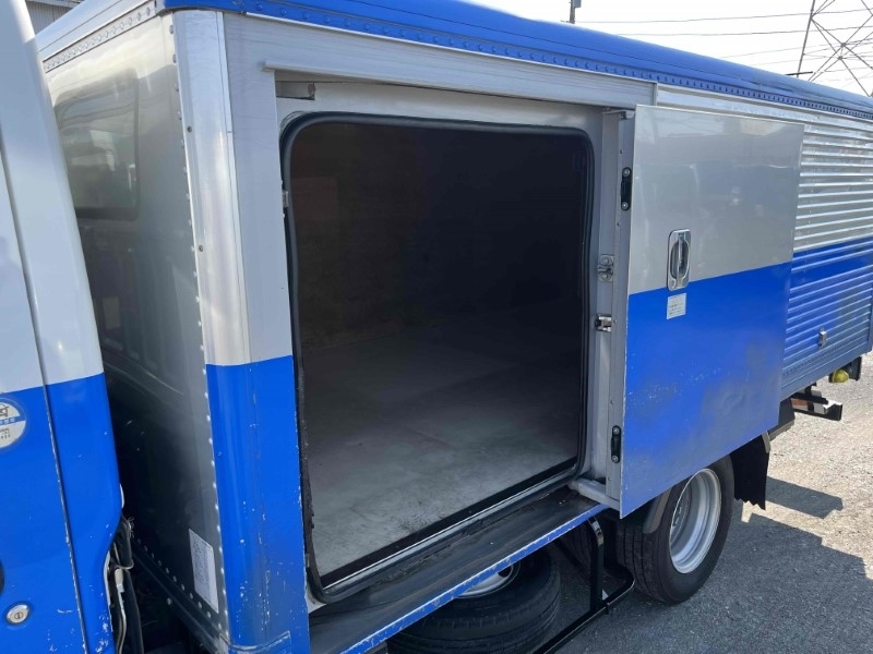 いすゞ エルフ   神奈川県の詳細画像 その7