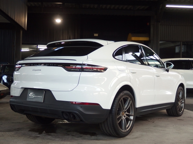 ポルシェ カイエン   大阪府の詳細画像 その3