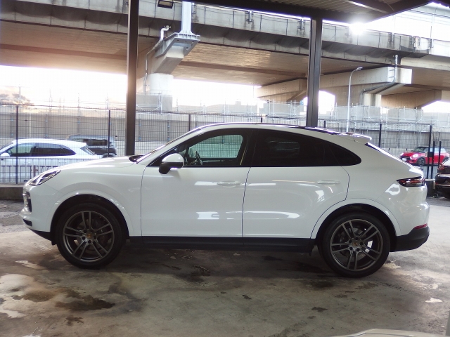 ポルシェ カイエン   大阪府の詳細画像 その9