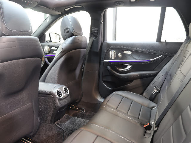 メルセデス・ベンツ Eクラスワゴン   東京都の詳細画像 その4