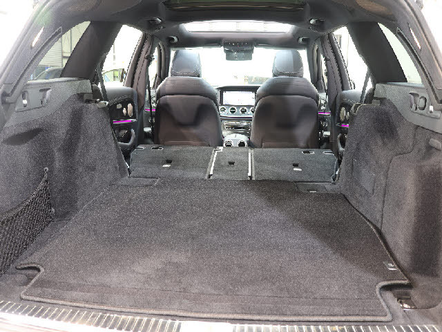 メルセデス・ベンツ Eクラスワゴン   東京都の詳細画像 その7