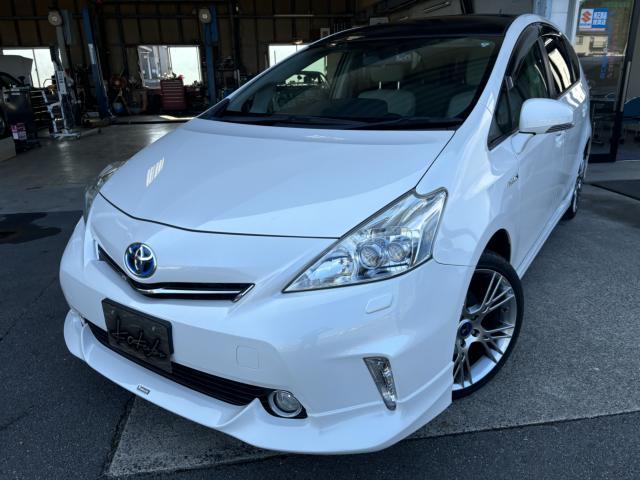 トヨタ プリウスα   愛媛県