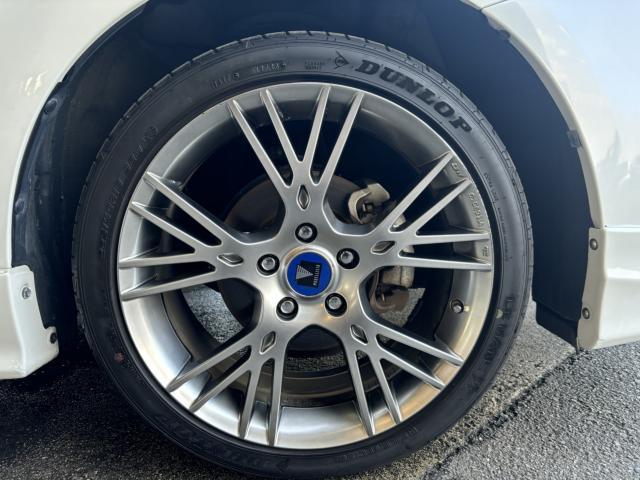 トヨタ プリウスα   愛媛県の詳細画像 その2