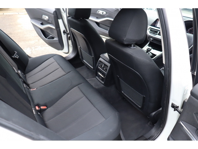 BMW 3シリーズ   神奈川県の詳細画像 その4