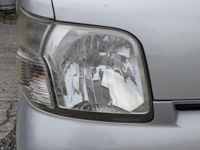 ダイハツ ハイゼットバン   愛媛県の詳細画像 その4