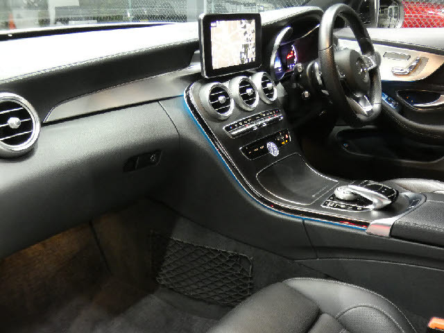 メルセデス・ベンツ Cクラス   千葉県の詳細画像 その2