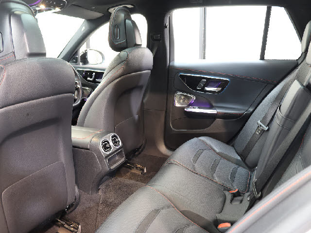 メルセデス・ベンツ Cクラス   東京都の詳細画像 その4