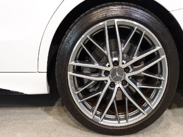 メルセデス・ベンツ Cクラス   東京都の詳細画像 その8