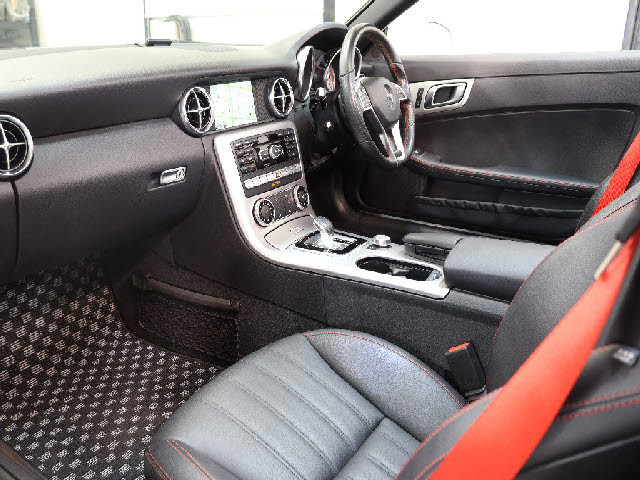 メルセデス・ベンツ SLKクラス   東京都の詳細画像 その2