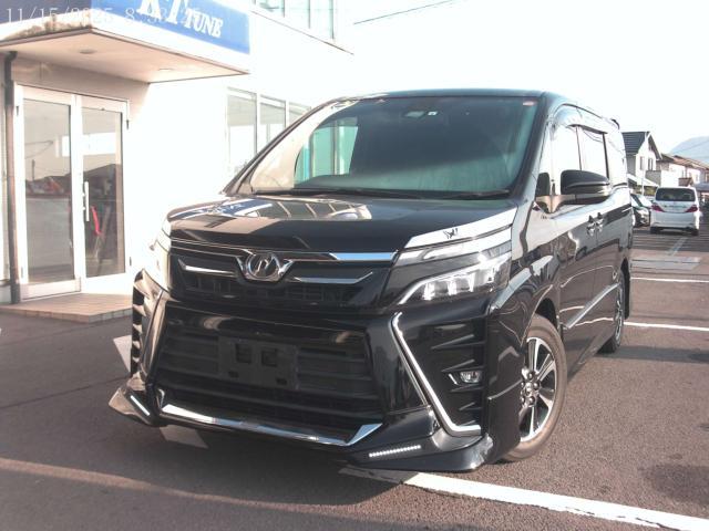 トヨタ ヴォクシー 2.0 ZS  香川県