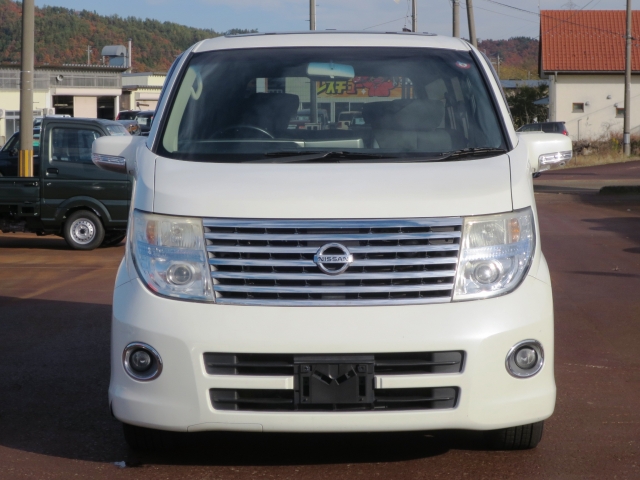 日産 エルグランド   山形県の詳細画像 その2