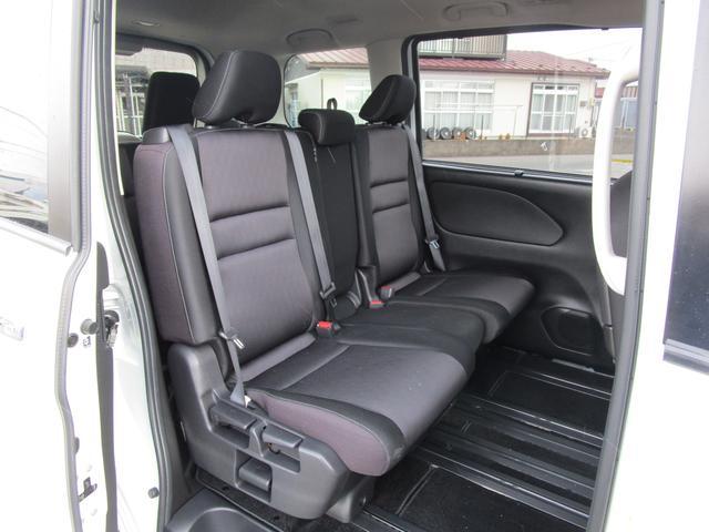 日産 セレナ   岩手県の詳細画像 その8