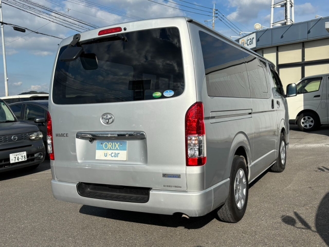 トヨタ ハイエースバン   福岡県の詳細画像 その3
