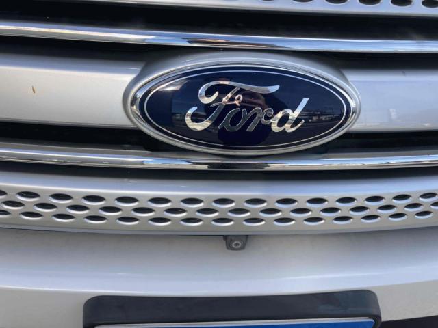 フォード エクスプローラー XLT エコブースト  新潟県の詳細画像 その9