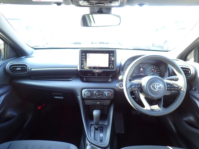 トヨタ&nbsp;ヤリス&nbsp;1.5 X&nbsp;&nbsp;福岡県の詳細画像&nbsp;その2