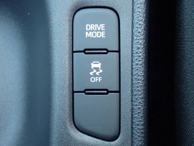 トヨタ&nbsp;ヤリス&nbsp;1.5 X&nbsp;&nbsp;福岡県の詳細画像&nbsp;その8