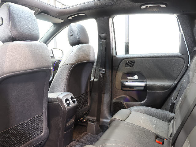 メルセデス・ベンツ Bクラス B180 AMGライン  東京都の詳細画像 その4