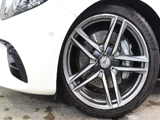 メルセデス・ベンツ Eクラス   東京都の詳細画像 その8