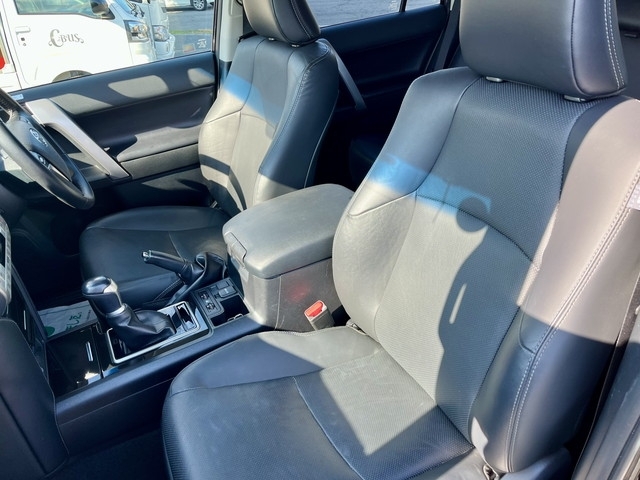 トヨタ ランドクルーザープラド   愛媛県の詳細画像 その7