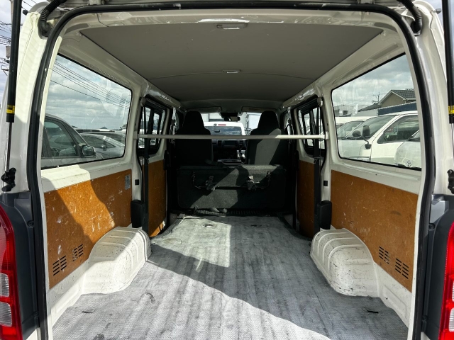 トヨタ ハイエースバン 2.0 DX ロング  福岡県の詳細画像 その5