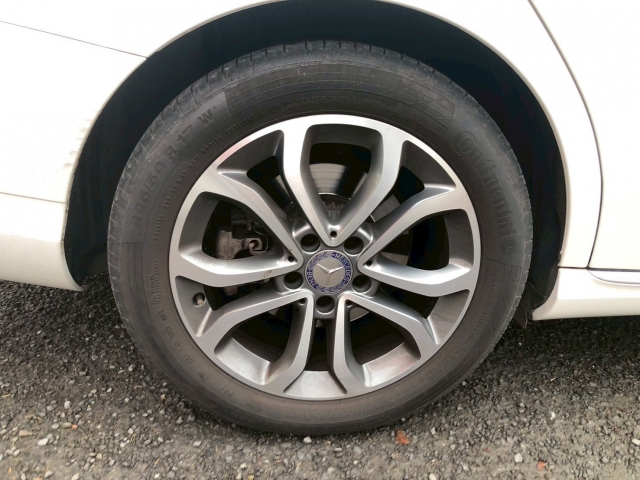 メルセデス・ベンツ Cクラス C180 アバンギャルド  埼玉県の詳細画像 その2