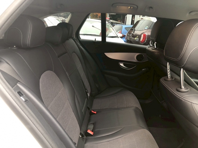 メルセデス・ベンツ Cクラス C180 アバンギャルド  埼玉県の詳細画像 その8