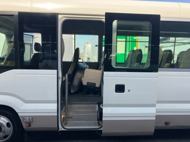 トヨタ コースター   愛知県の詳細画像 その8