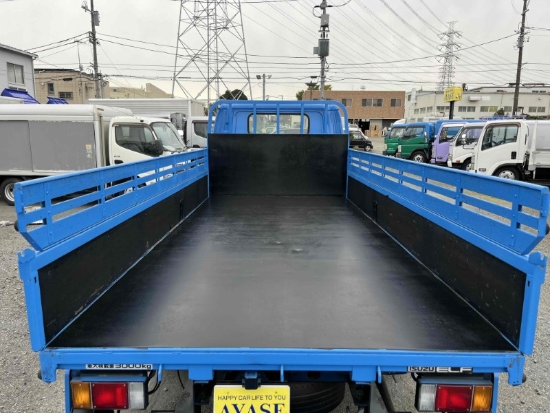 いすゞ エルフ   神奈川県の詳細画像 その8